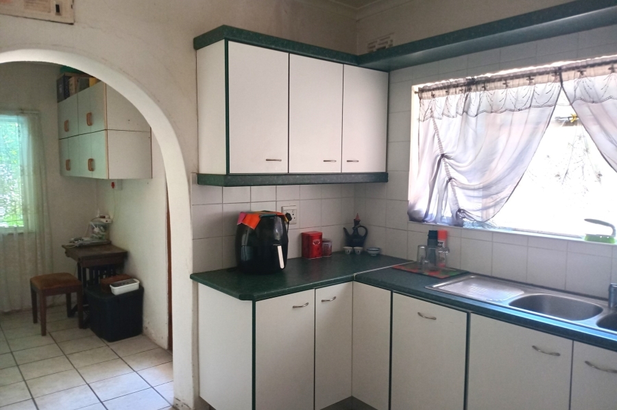 3 Bedroom Property for Sale in Shirley Park Western Cape